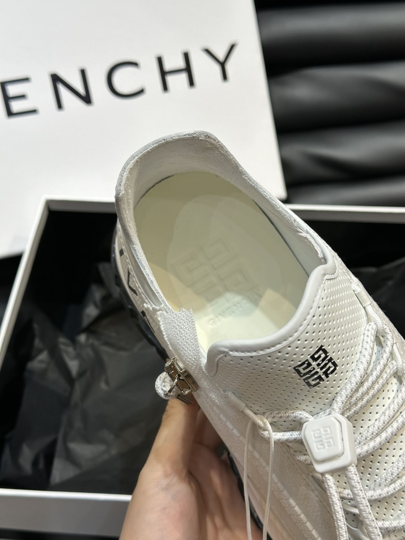 Givenchy Sneakers